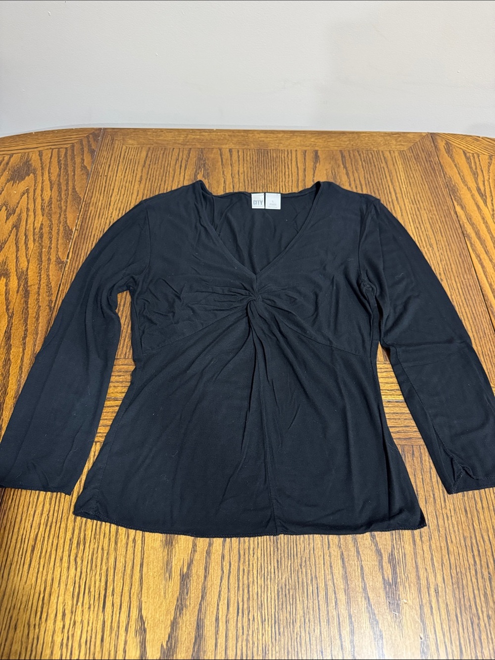 Black stretchy gathered vneck top shirt - Picture 11 of 11